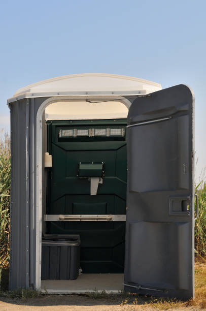 Best Luxury portable toilet rental  in Zolfo Springs, FL